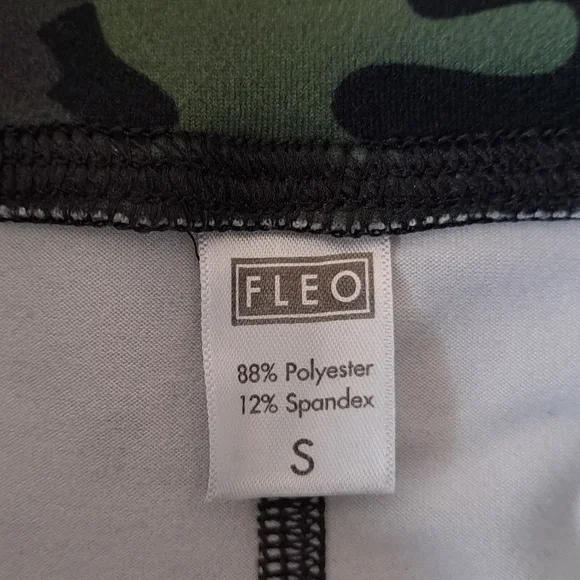 Fleo Women's Green Camouflage Athletic Shorts - Picture 3 of 4